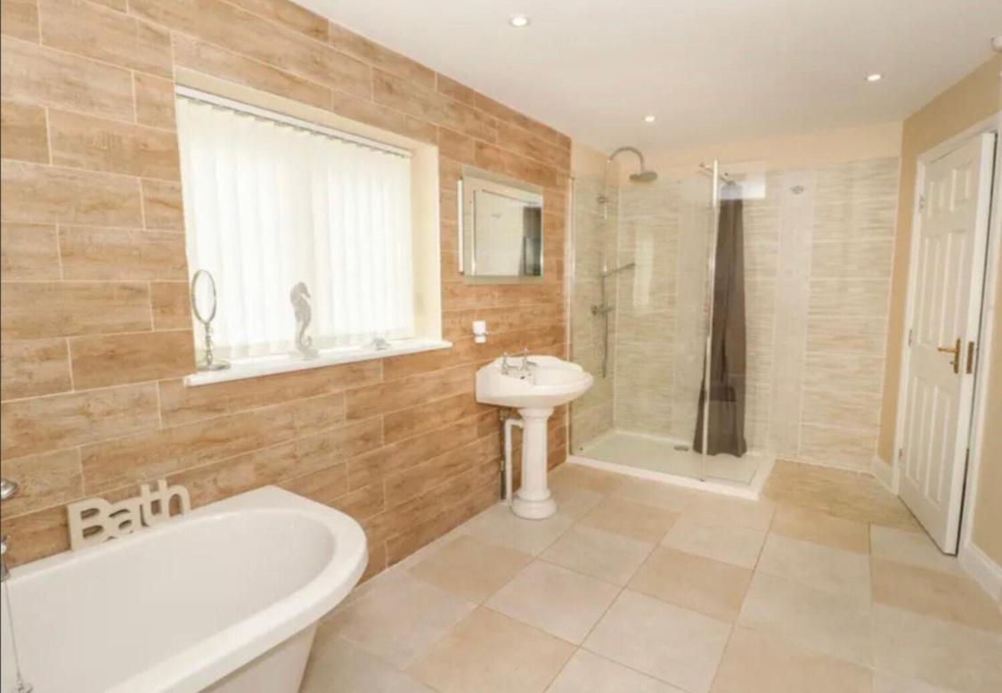 Ffynonn Wen Villa โรส์-ออน-ซี ภายนอก รูปภาพ